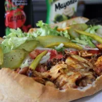 Ekmek Arası Tavuk Döner